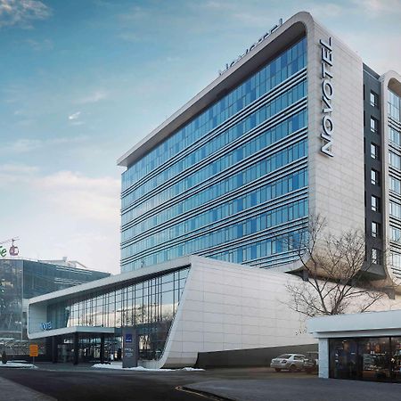 Novotel Almaty City Center Kültér fotó