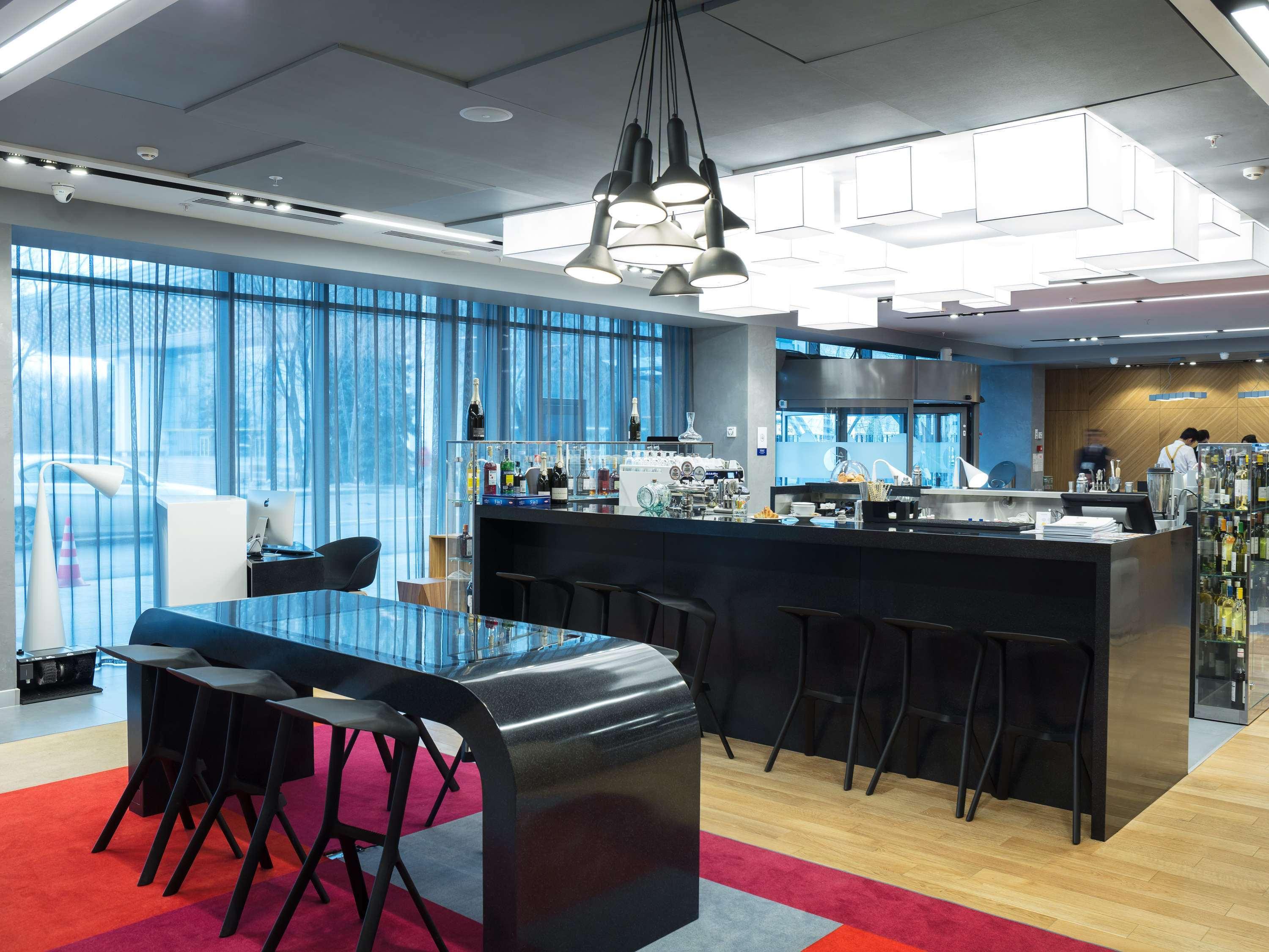Novotel Almaty City Center Kültér fotó