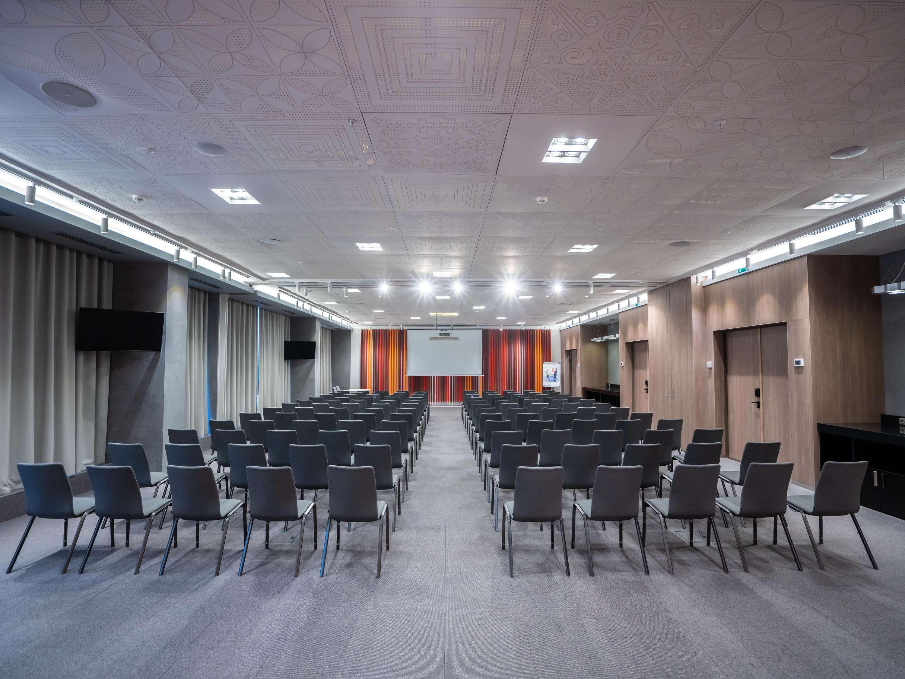 Novotel Almaty City Center Kültér fotó